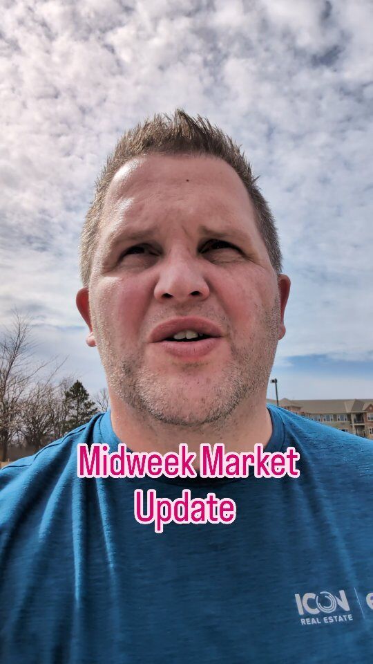🌞 Here's the Twin Cities Midweek Market Update⬇️:

New listings ⬆️ 4.1% to 1,408
Pending sales ⬇️ 1.1% to 927
Inventory ⬆️ 1.3% to 7,487

For the month of December:
Median Sales Price ⬆️ 6.1% to $380,000
Days on market ⬆️ 16.9% to 69
Months Supply of Homes for Sale ⬆️ 1.3% to 2.0

Reach out to get  market data in your area!

📧 John@iconrealestatemn.com 
☎️ 651-246-3473

#mnrealtor #wirealtor #mnrealestatestats #midweekmarketupdate #mnhomeseller #exprealty #mnhomebuyer #iconrealestatemn #mar #midweekmarketupdate #eXp #johnholgrimsonrealestate